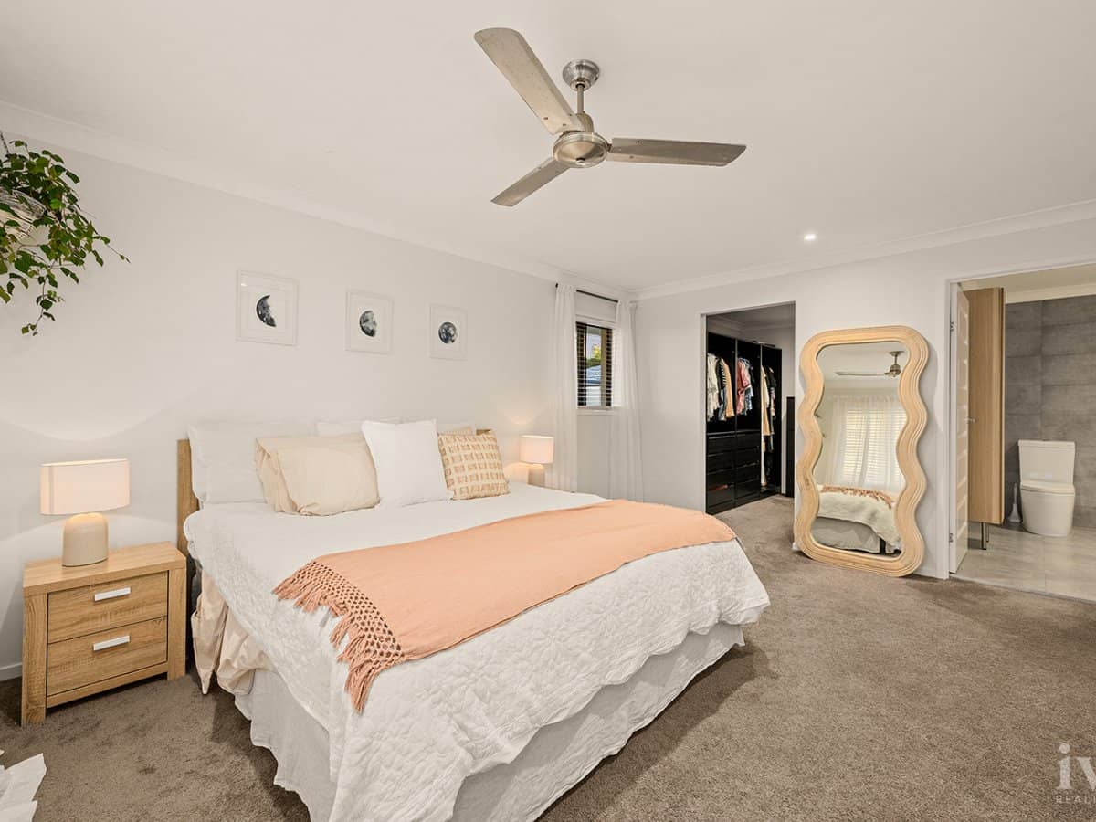 26 Scoter Avenue, Paradise Point - Thumbnail 16