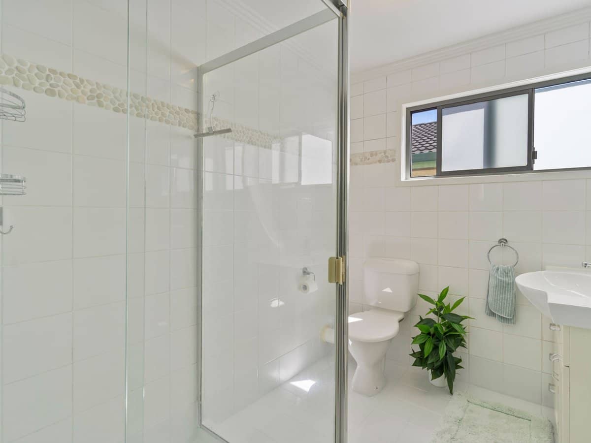 79 Bayview Street, Runaway Bay - Thumbnail 5