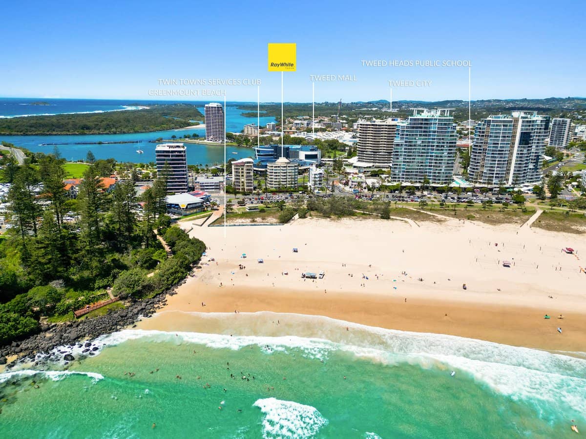 130 Marine Parade, COOLANGATTA - Thumbnail 5
