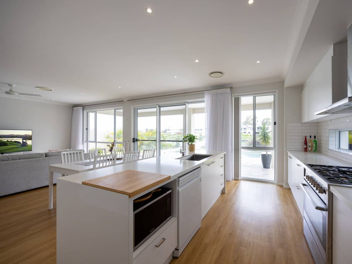 79 Serenity Boulevard, Helensvale - Thumbnail 5