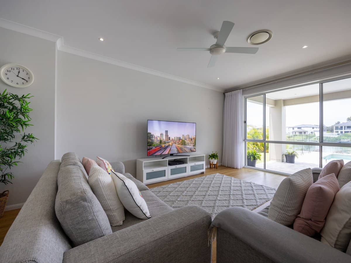 79 Serenity Boulevard, Helensvale - Thumbnail 9