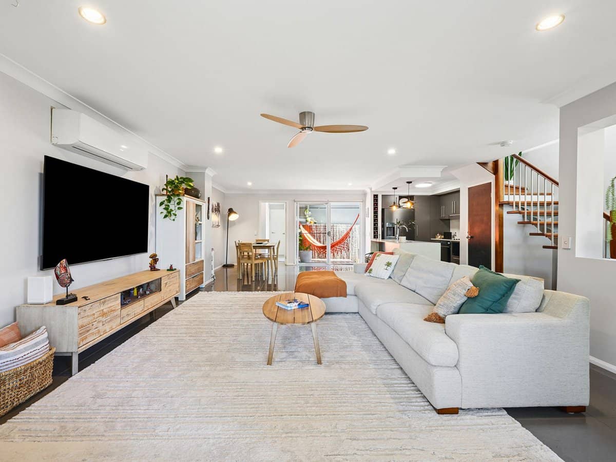 24 Lillie Street, Burleigh Waters - Thumbnail 7