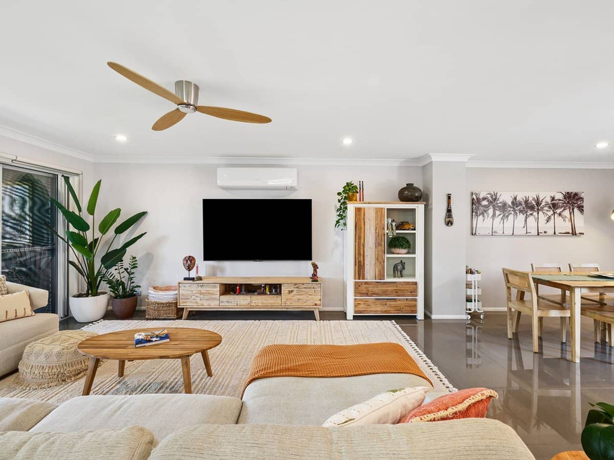 24 Lillie Street, Burleigh Waters - Thumbnail 9