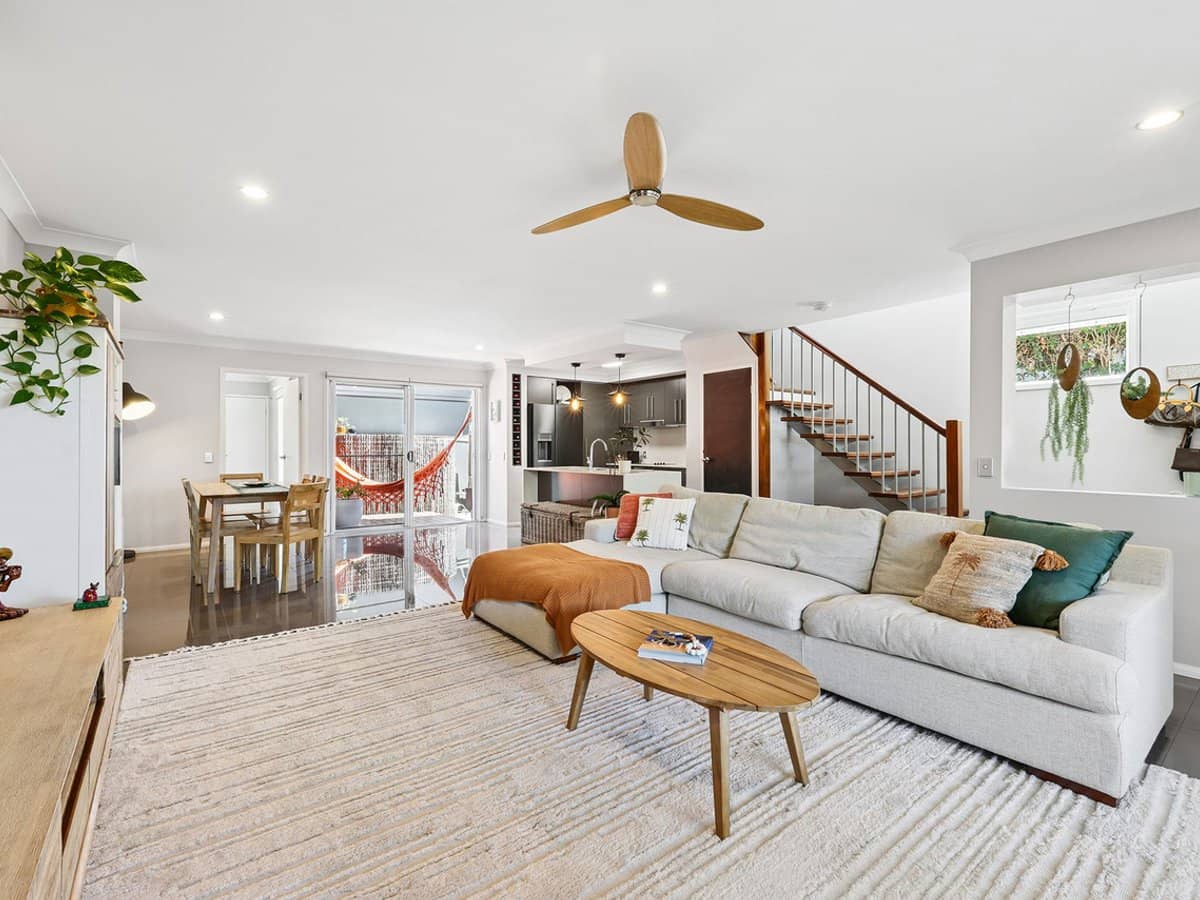 24 Lillie Street, Burleigh Waters - Thumbnail 10