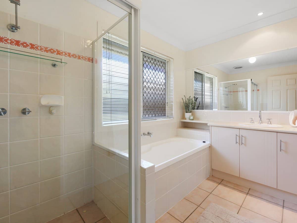 20 Vanderbilt Court, Varsity Lakes - Thumbnail 22