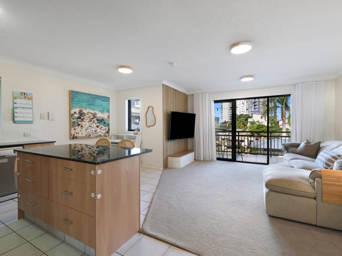 46-48 Lenneberg Street, SOUTHPORT - Thumbnail 4