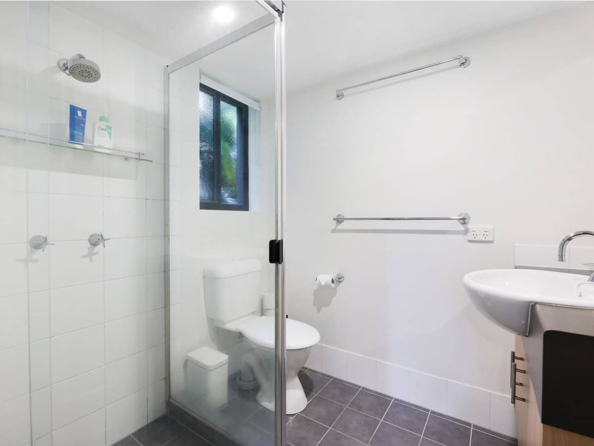 46-48 Lenneberg Street, SOUTHPORT - Thumbnail 13