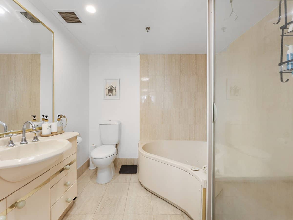 3 Second Avenue, Burleigh Heads - Thumbnail 15