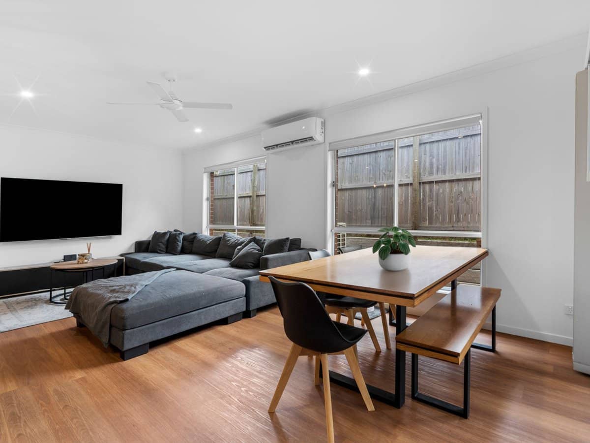 7 First Street, HOLMVIEW - Thumbnail 5