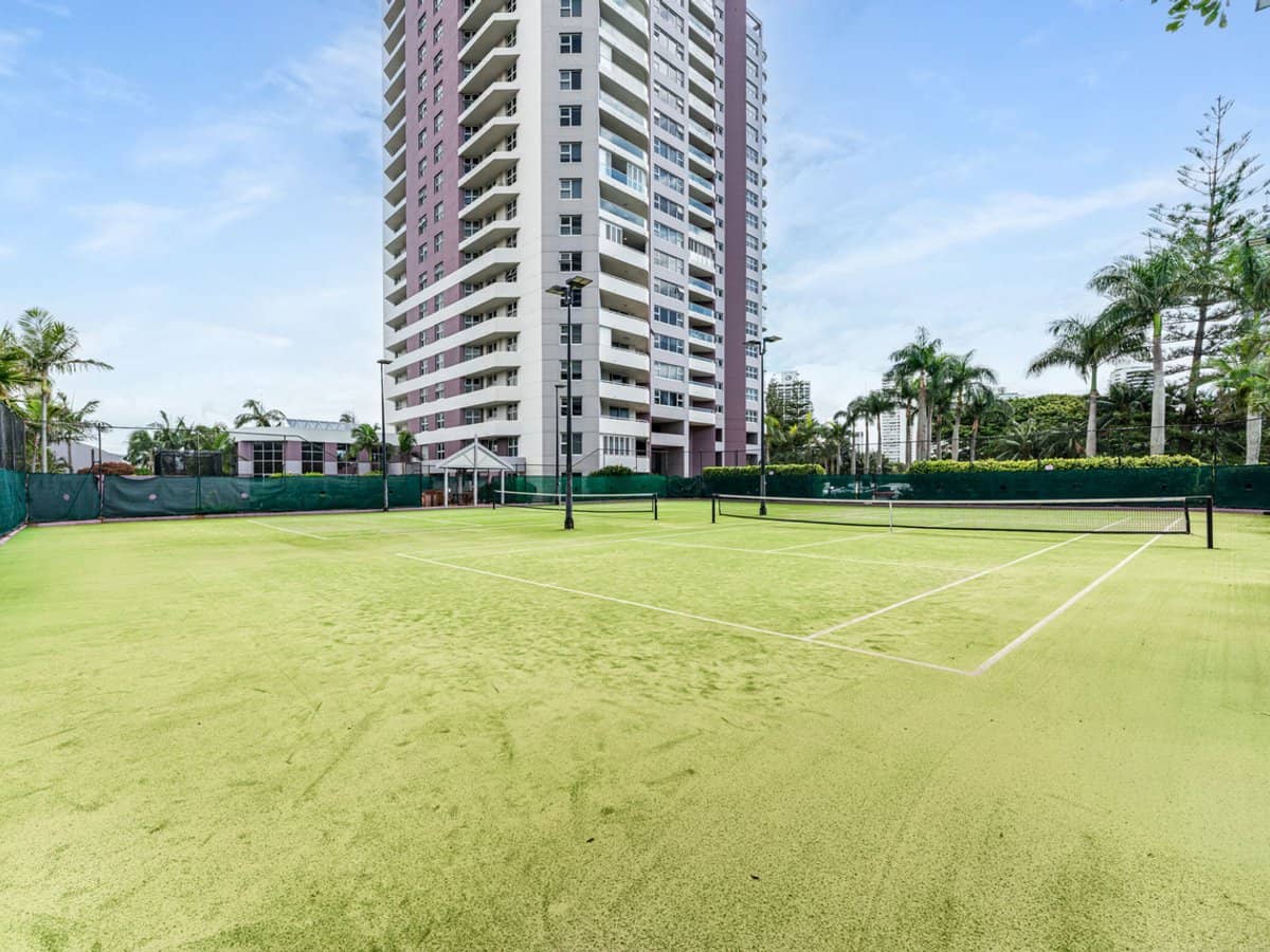 12 Commodore Drive, PARADISE WATERS - Thumbnail 17