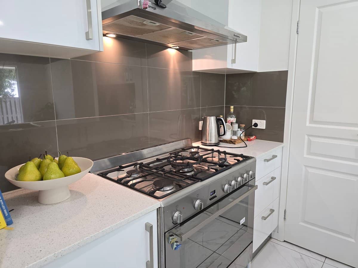 10 Panorama Drive, Reedy Creek - Thumbnail 12