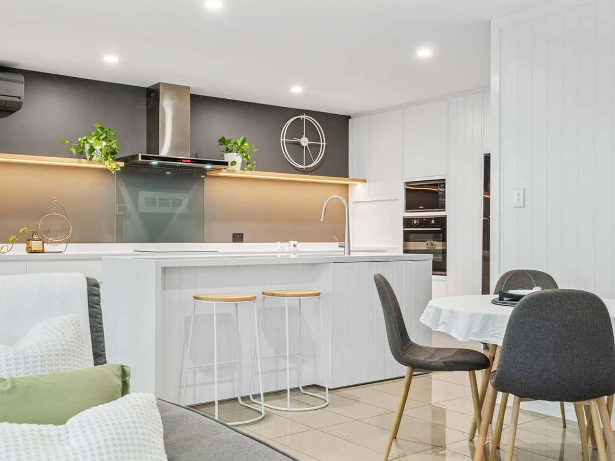 41-43 Dixon Street, COOLANGATTA - Thumbnail 13