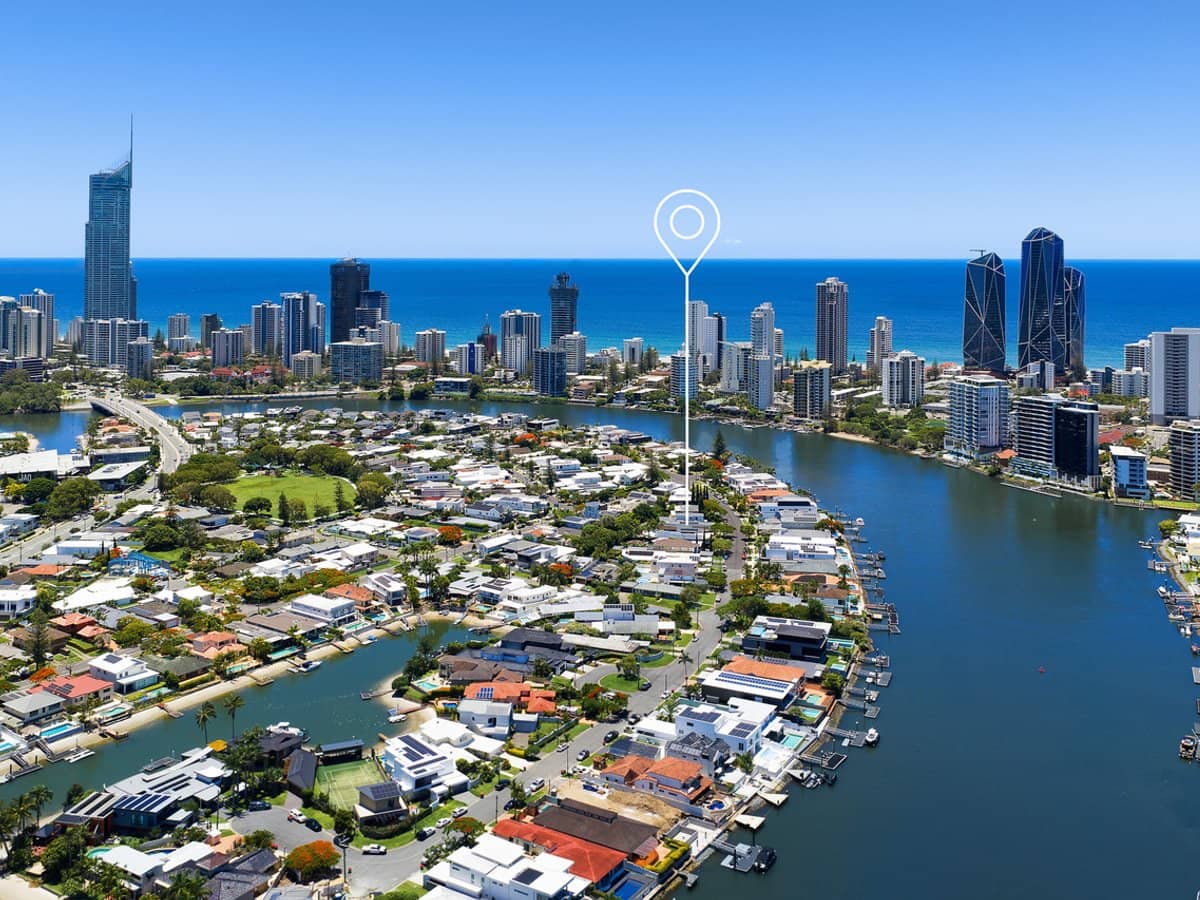 83 Amalfi Drive, SURFERS PARADISE - Thumbnail 2