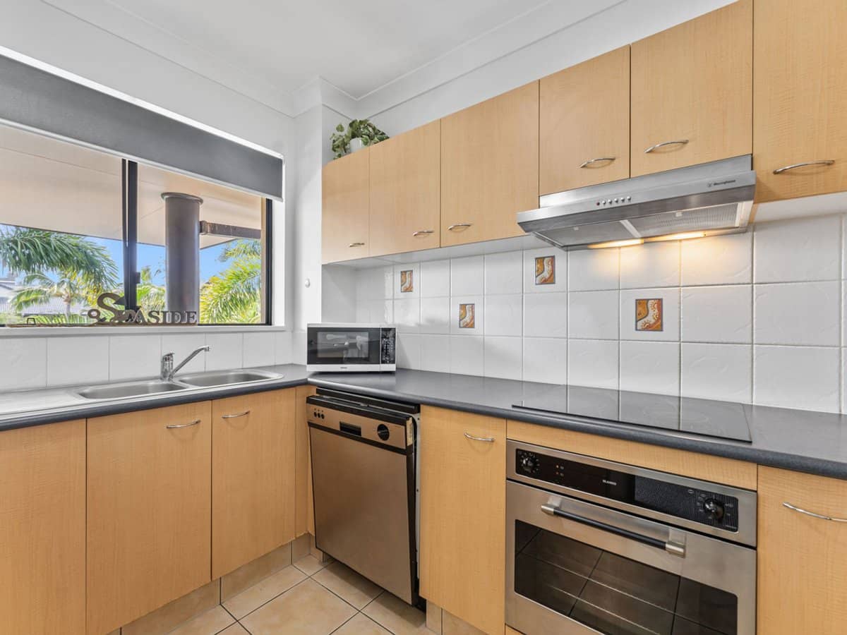 2360 Gold Coast Highway, MERMAID BEACH - Thumbnail 8
