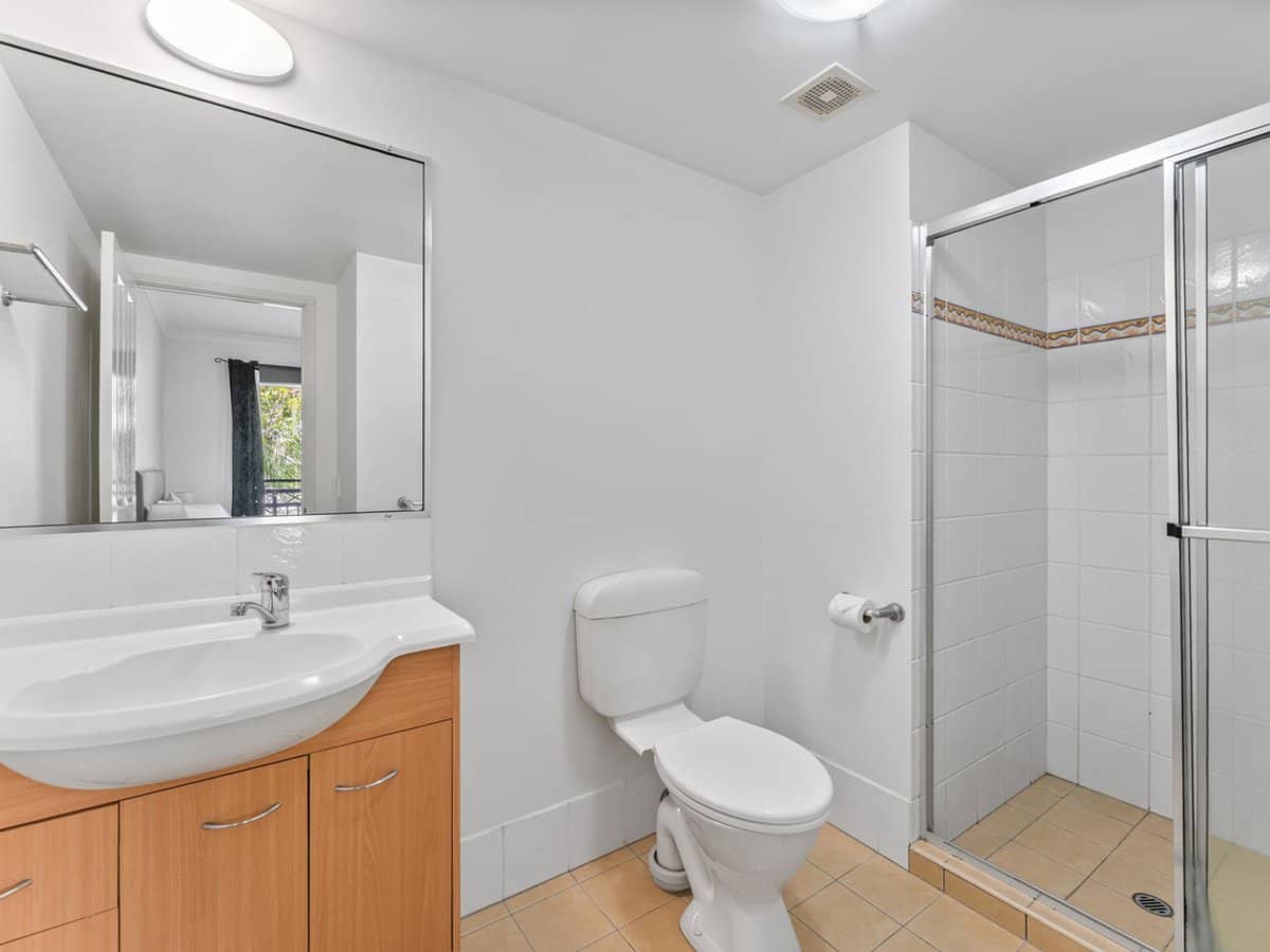 2360 Gold Coast Highway, MERMAID BEACH - Thumbnail 13