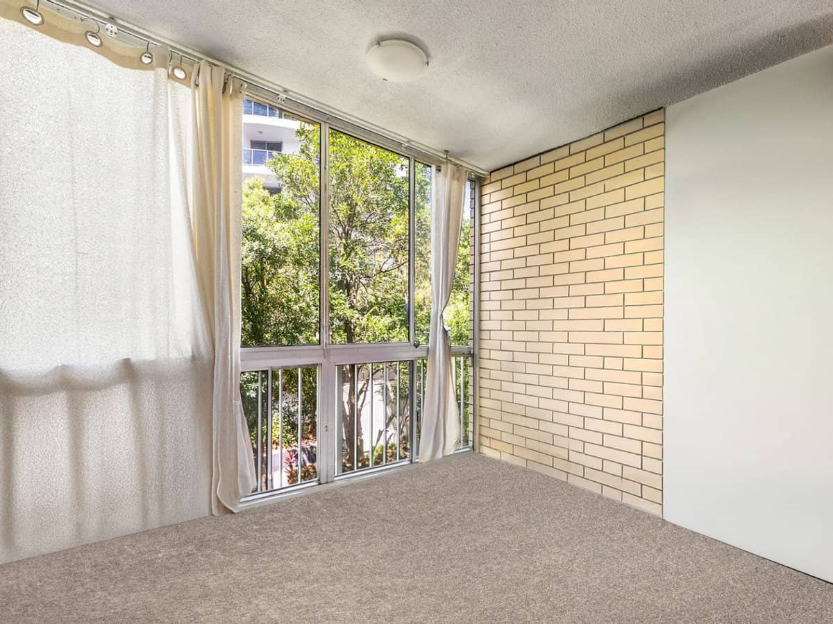 18 Queen Street, SOUTHPORT - Thumbnail 13