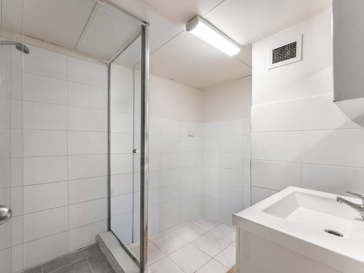 18 Queen Street, SOUTHPORT - Thumbnail 15