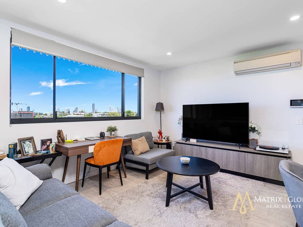 135 Eugaree Street, SOUTHPORT - Thumbnail 6