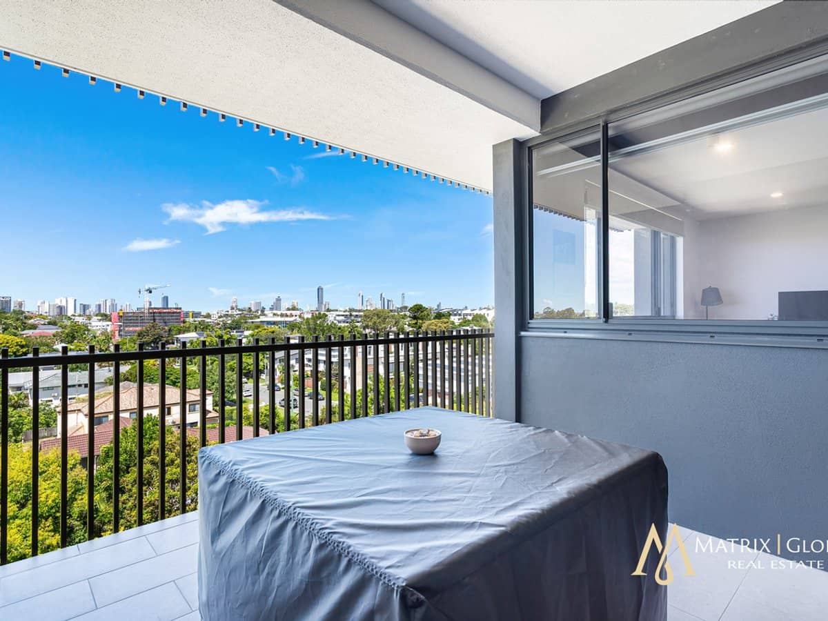 135 Eugaree Street, SOUTHPORT - Thumbnail 10