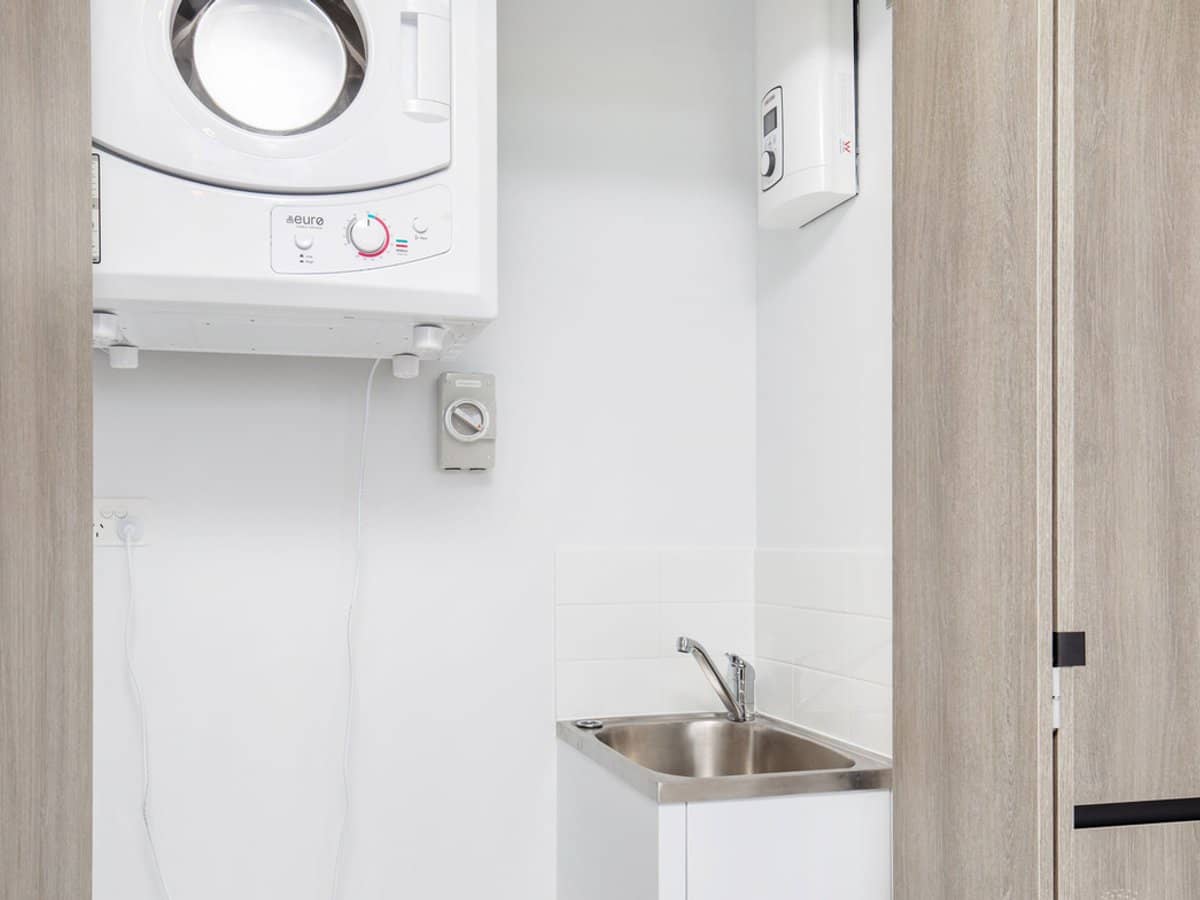 135 Eugaree Street, SOUTHPORT - Thumbnail 17