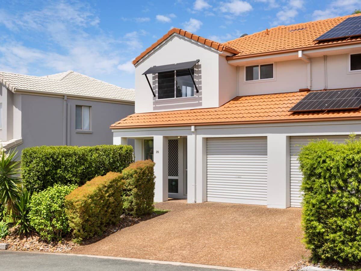 9 Rata Place, NERANG - Thumbnail 1