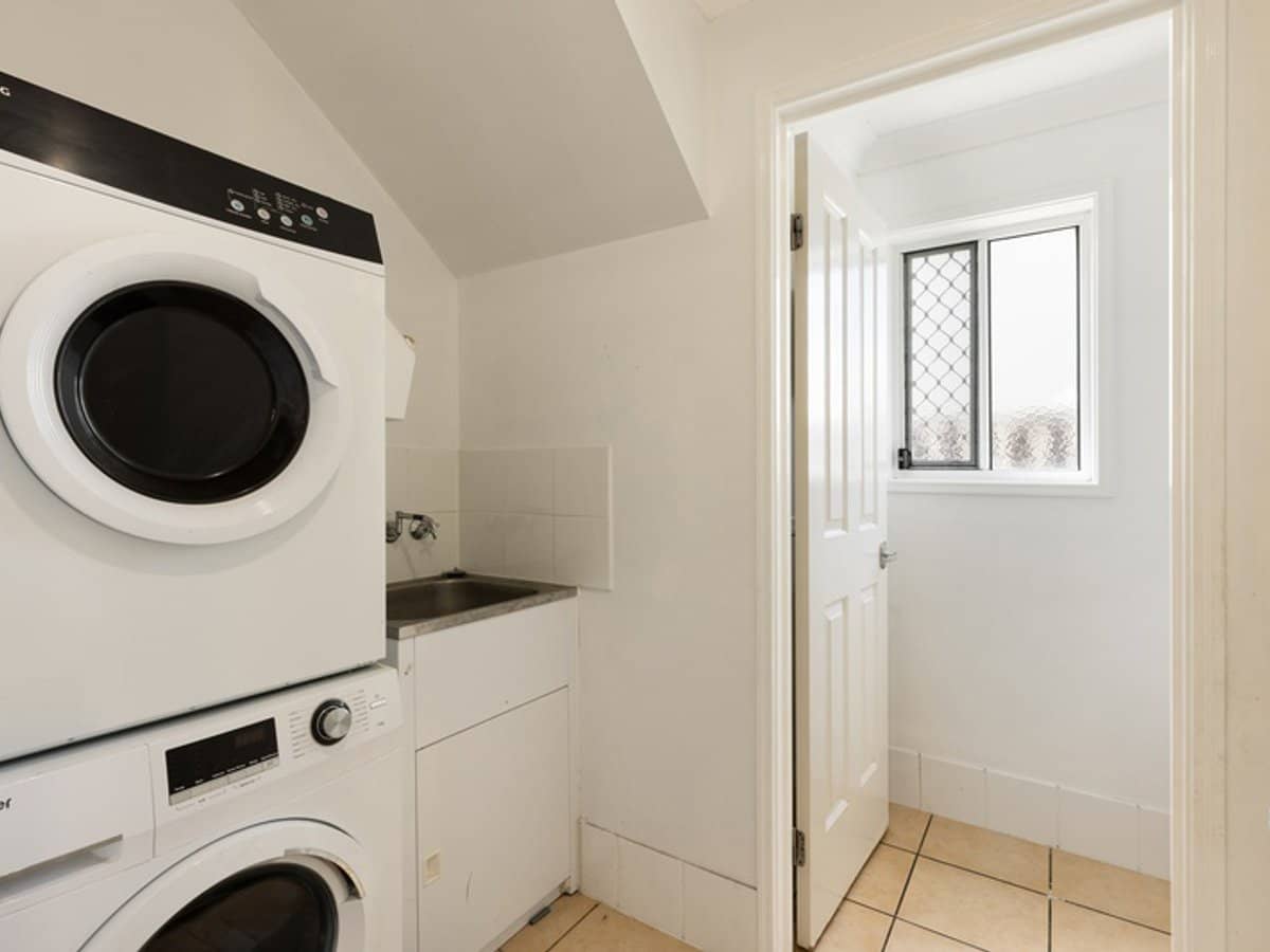 9 Rata Place, NERANG - Thumbnail 15