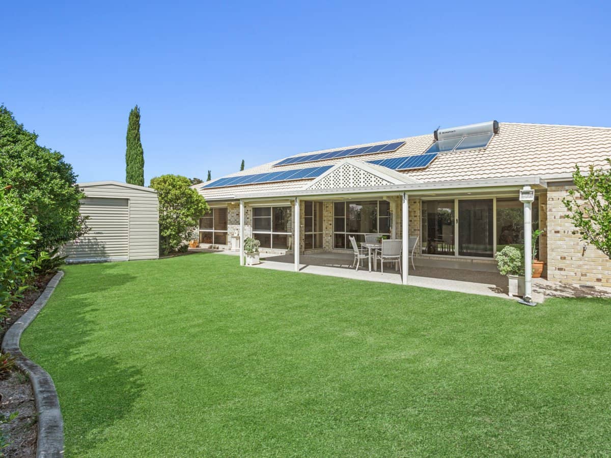 26 Moondani Drive, GILSTON - Thumbnail 1