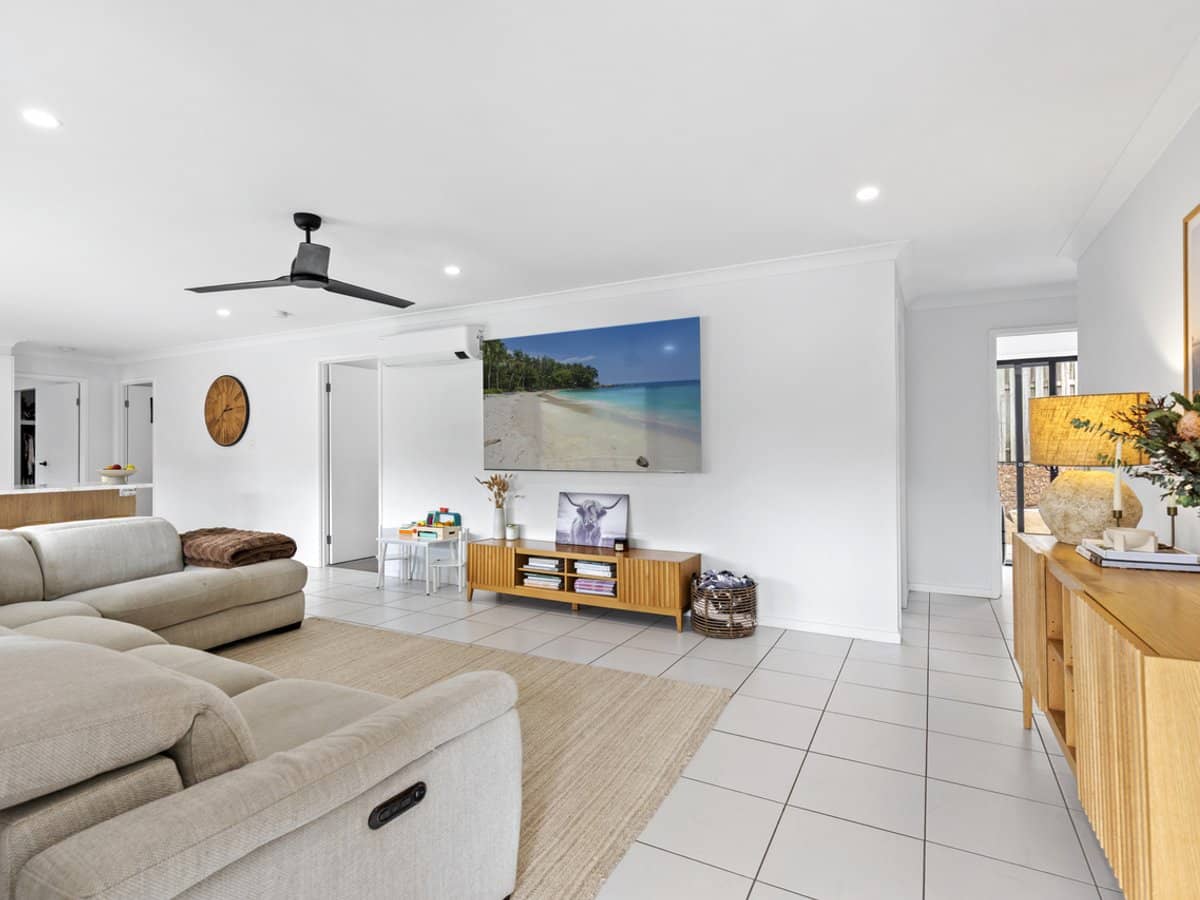 3 O'Connor Place, UPPER COOMERA - Thumbnail 4