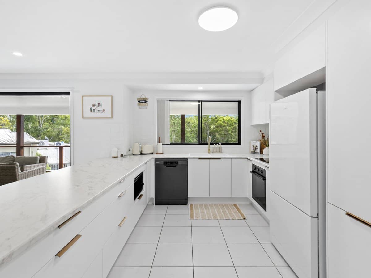 3 O'Connor Place, UPPER COOMERA - Thumbnail 7