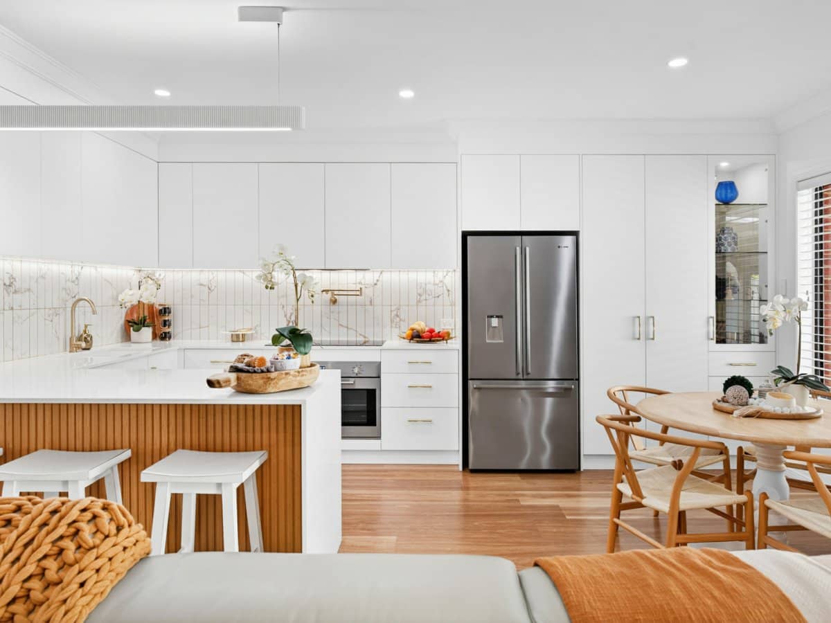 55 Paradise Springs Avenue, ROBINA - Thumbnail 4