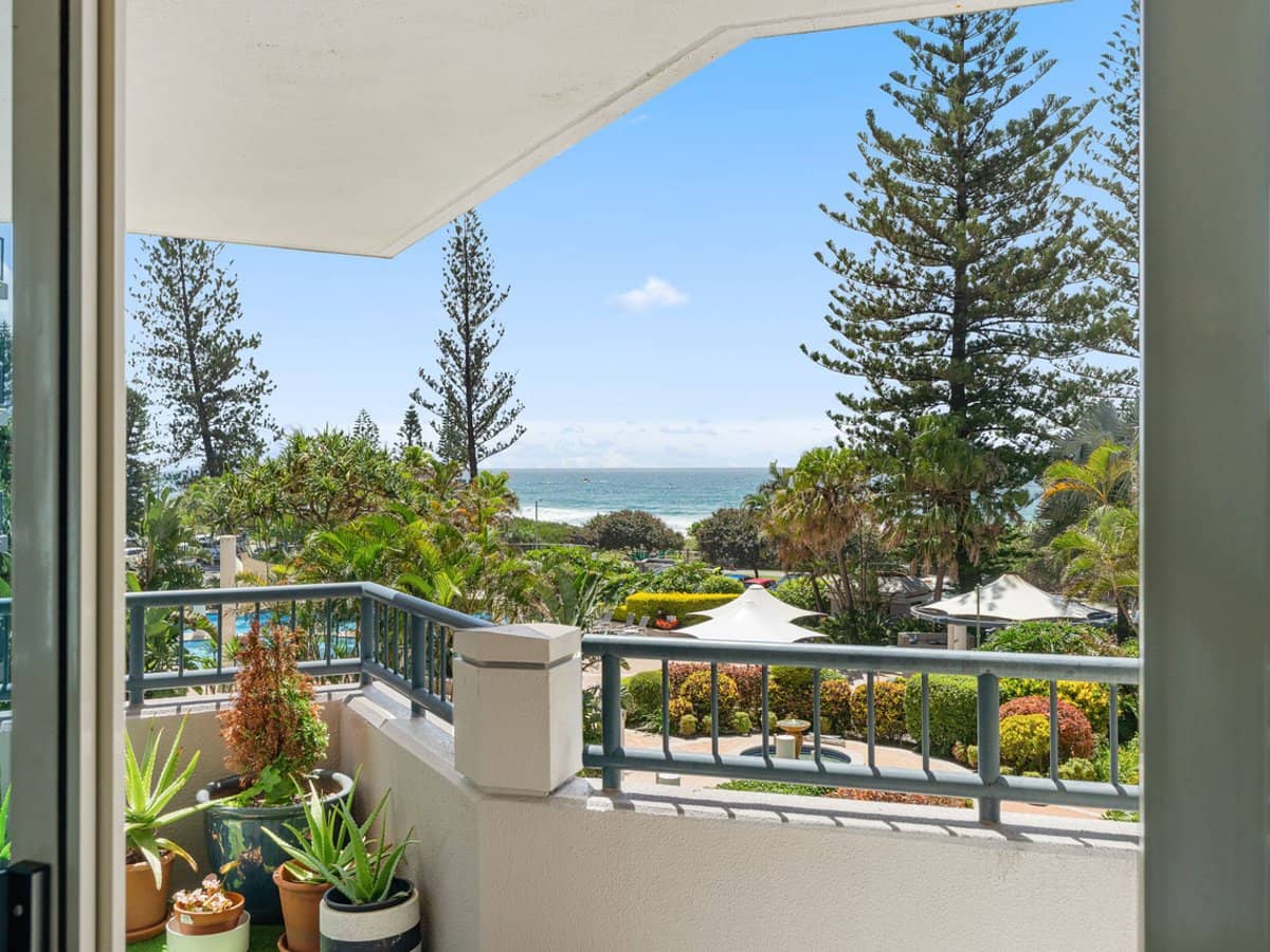 100 Old Burleigh Road, Broadbeach - Thumbnail 2