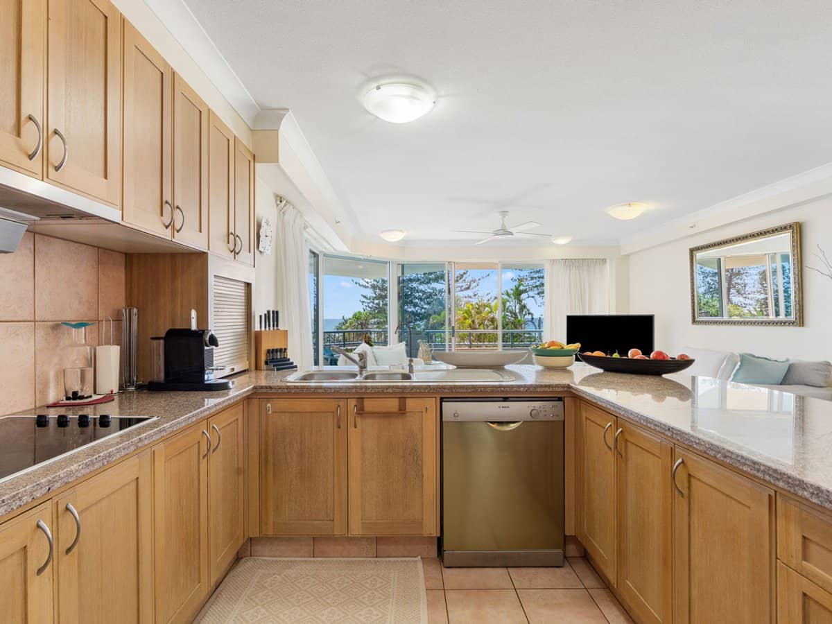 100 Old Burleigh Road, Broadbeach - Thumbnail 9