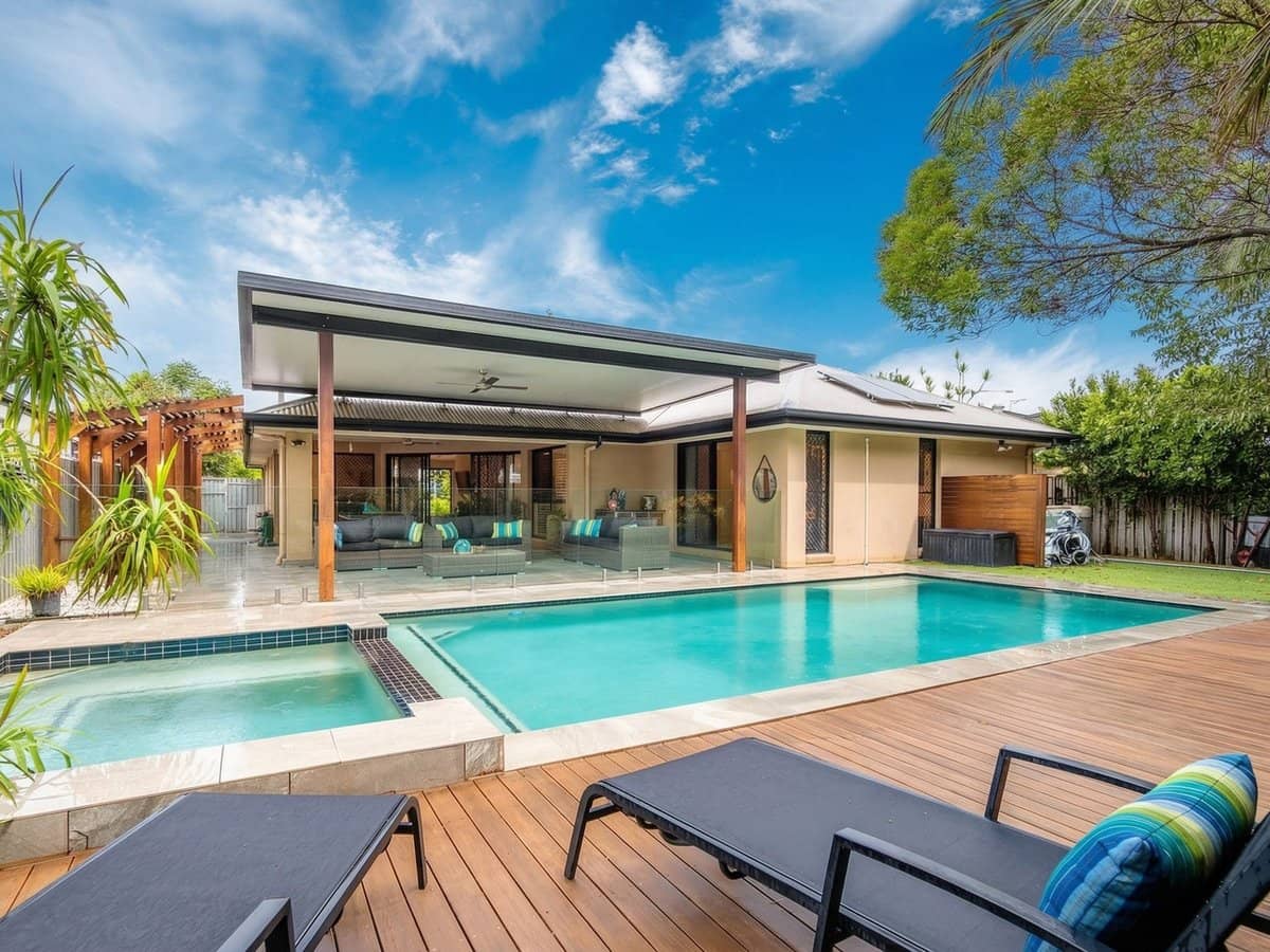 9 Protea Court, Robina - Thumbnail 1
