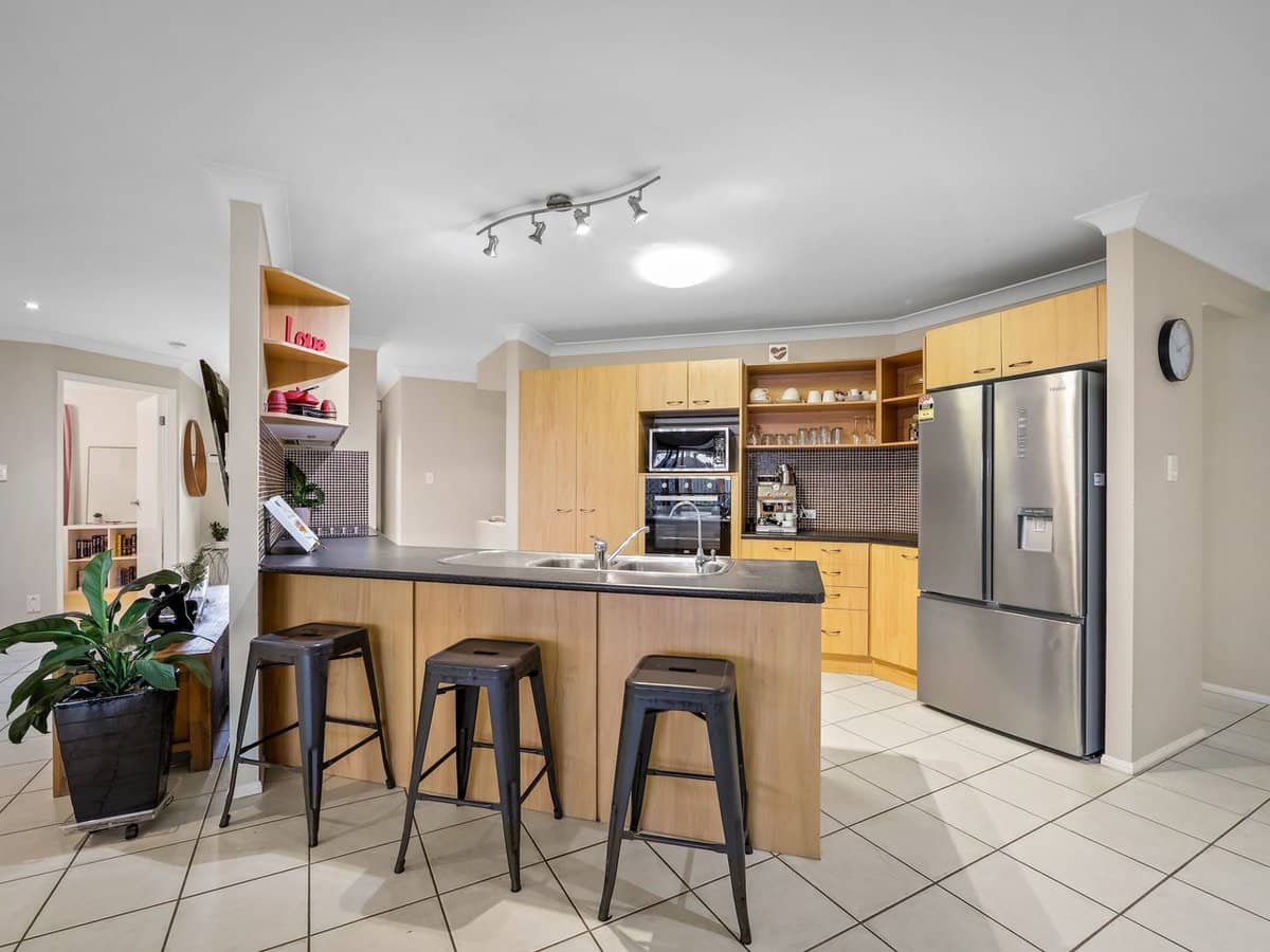 9 Protea Court, Robina - Thumbnail 7