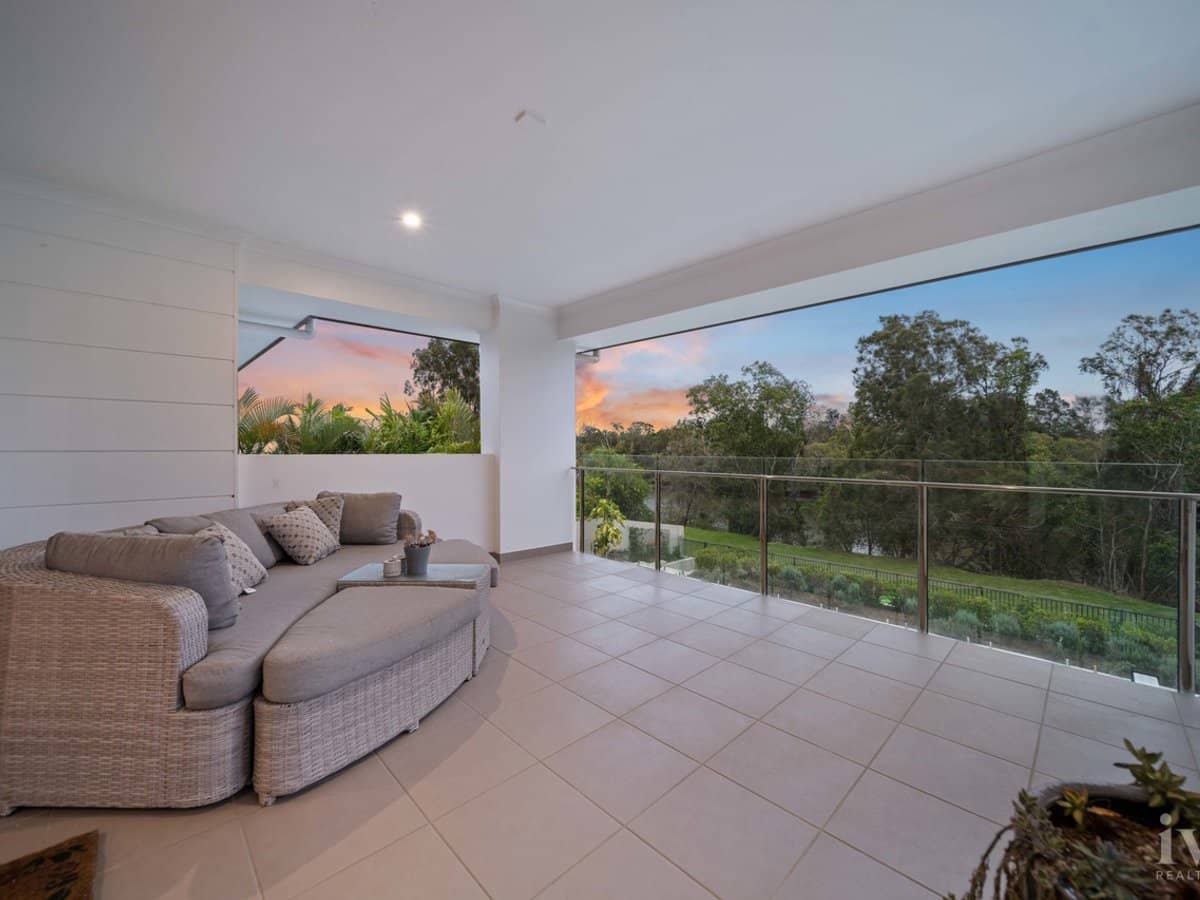 33 The Peninsula, Helensvale - Thumbnail 17