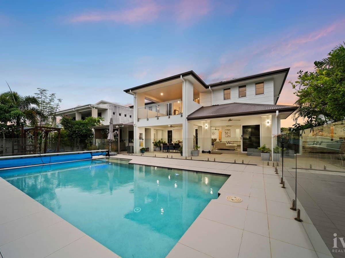 33 The Peninsula, Helensvale - Thumbnail 24
