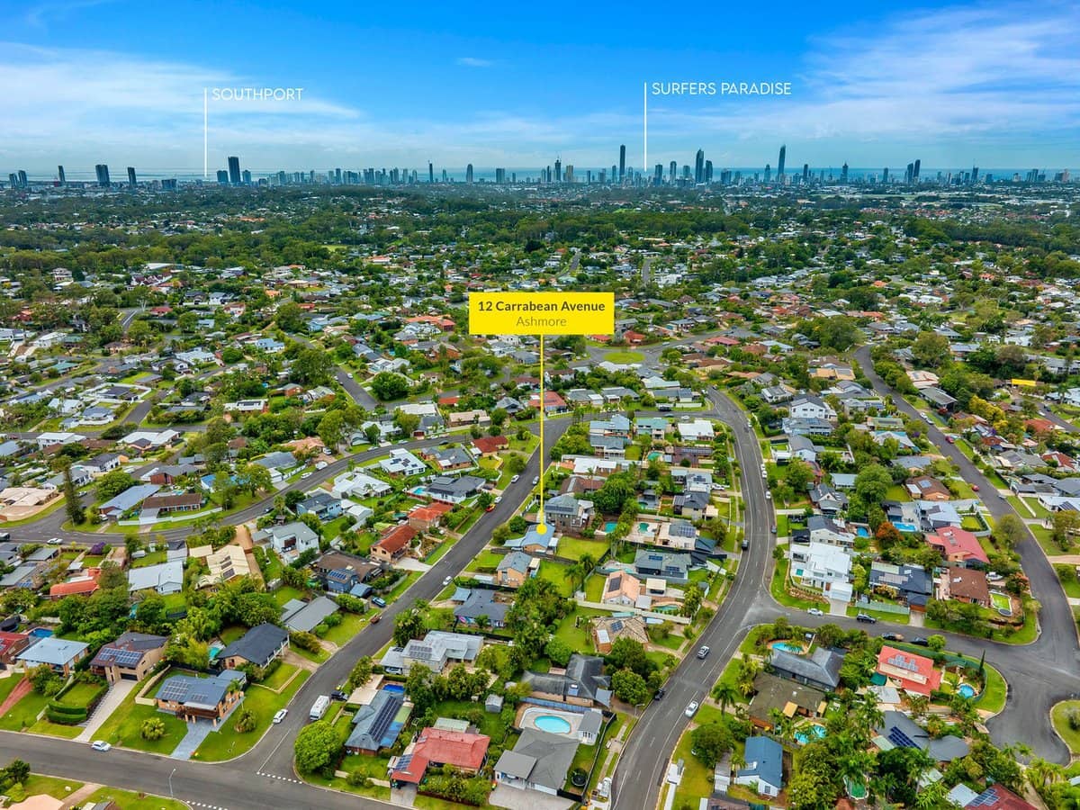 12 Carrabean Avenue, Ashmore - Thumbnail 3