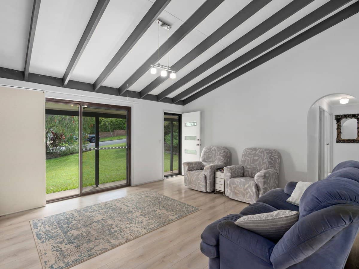 12 Carrabean Avenue, Ashmore - Thumbnail 14