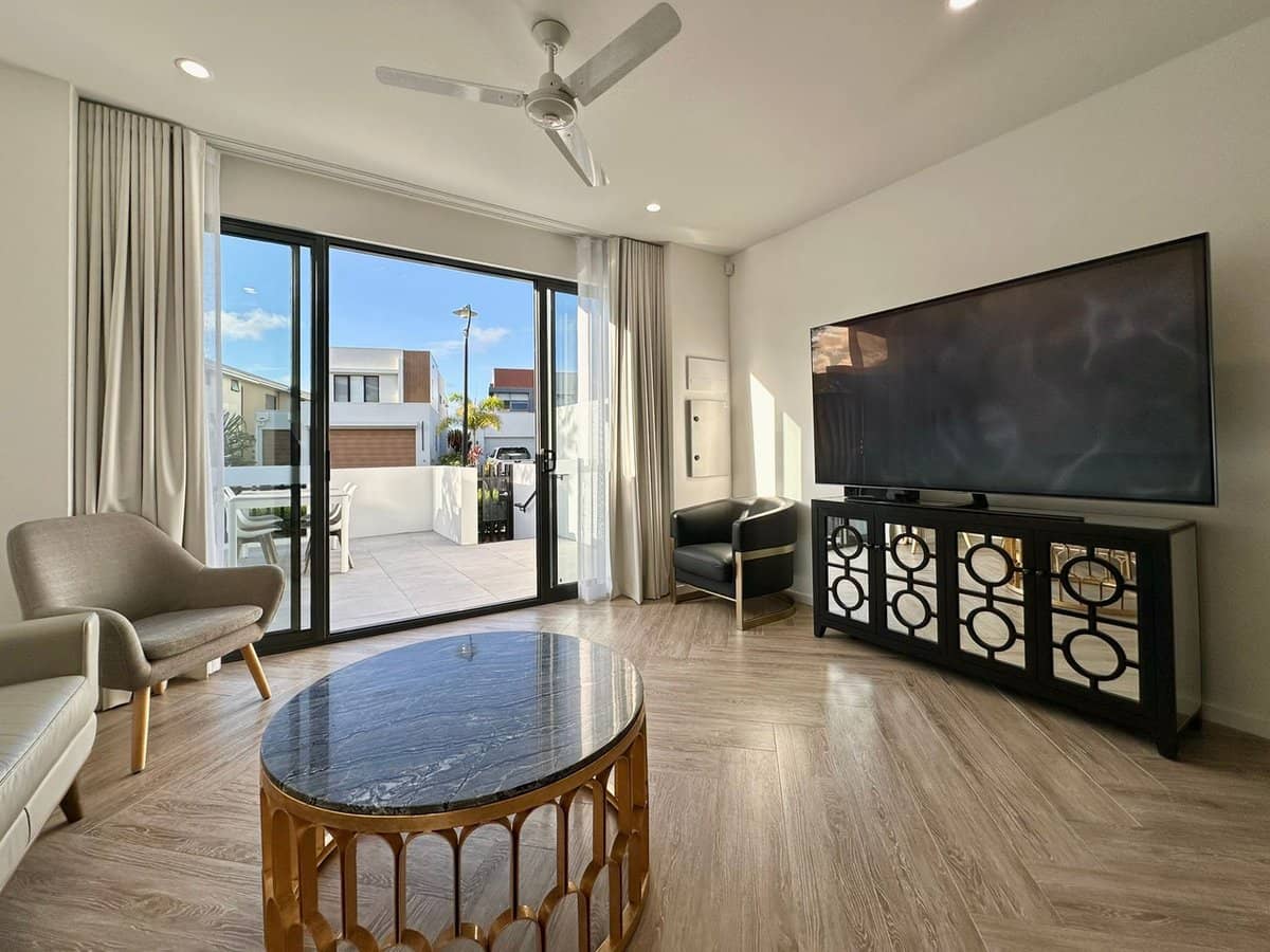 5608 Harbourview Drive, Hope Island - Thumbnail 5