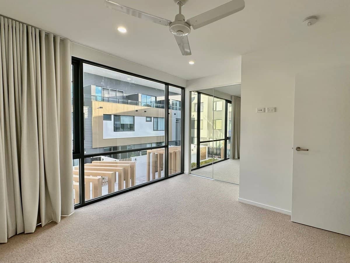 5608 Harbourview Drive, Hope Island - Thumbnail 12