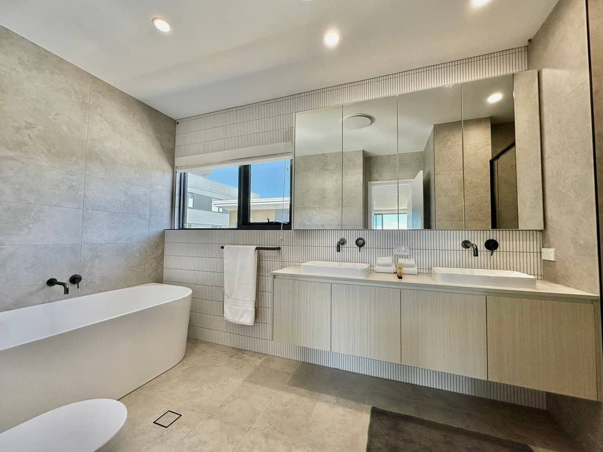 5608 Harbourview Drive, Hope Island - Thumbnail 18