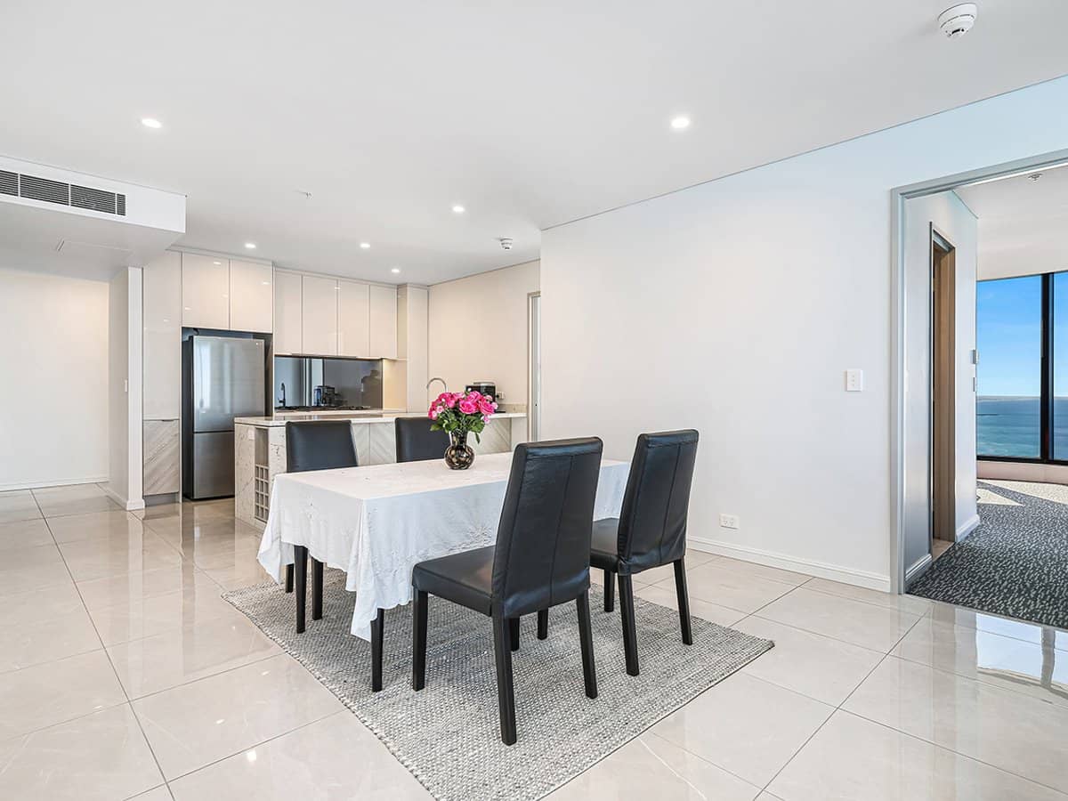 88 The Esplanade, SURFERS PARADISE - Thumbnail 6