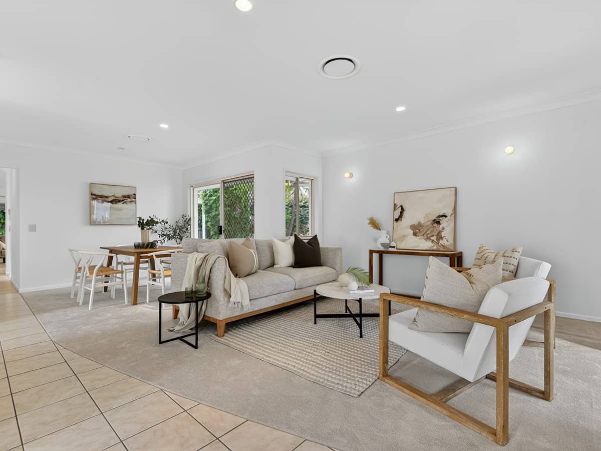 268-274 Ashmore Road, BENOWA - Thumbnail 2