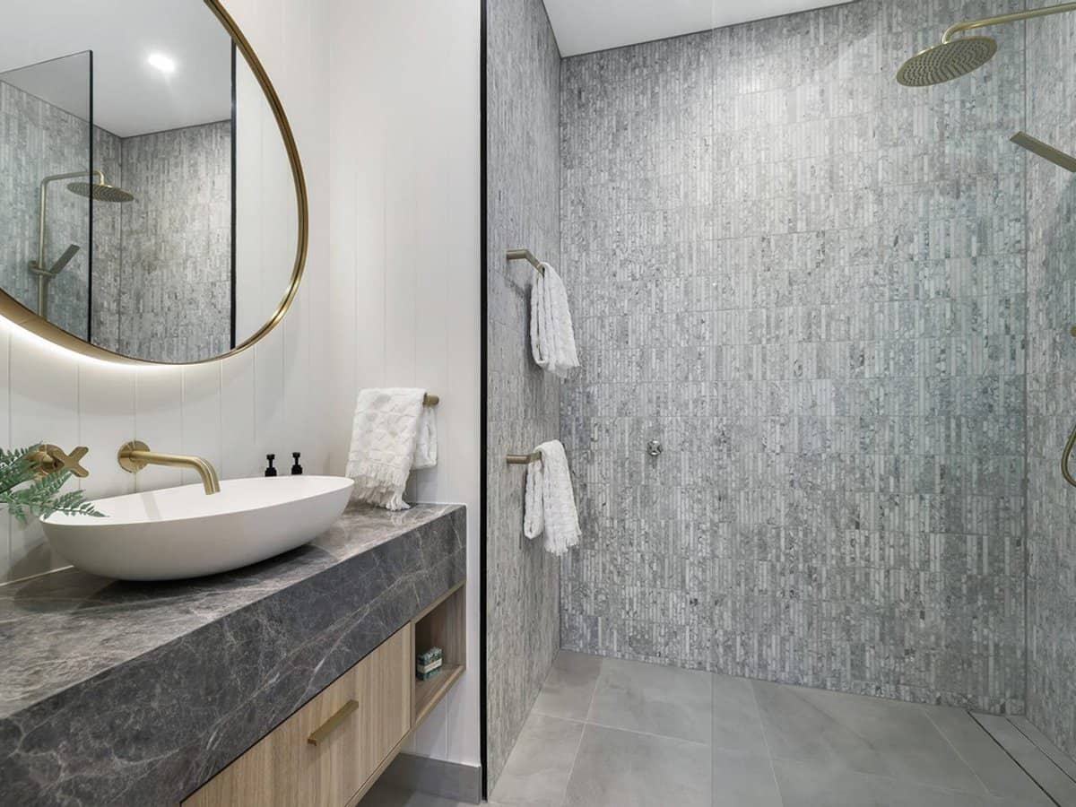 19 Watts Drive, VARSITY LAKES - Thumbnail 10