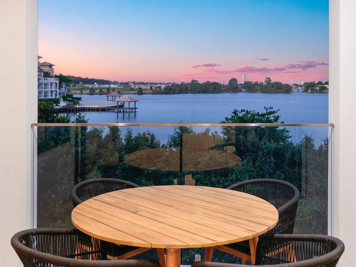 19 Watts Drive, VARSITY LAKES - Thumbnail 17