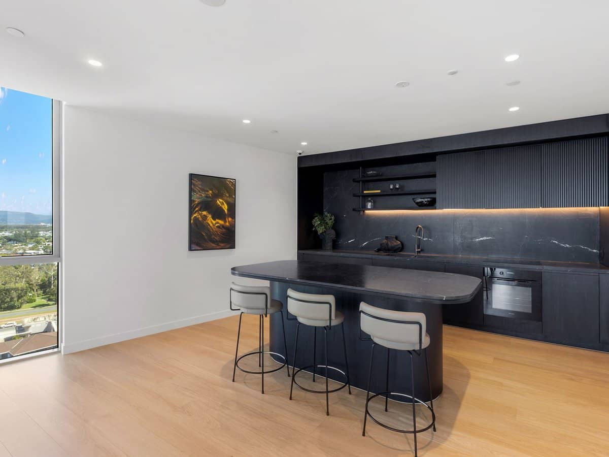 146 Surf Parade, Broadbeach - Thumbnail 26