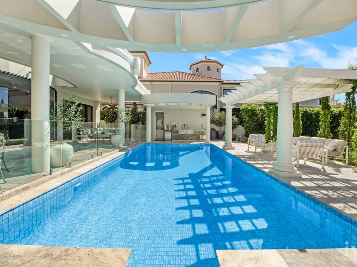 35 Brittanic Crescent, Sovereign Islands - Thumbnail 13