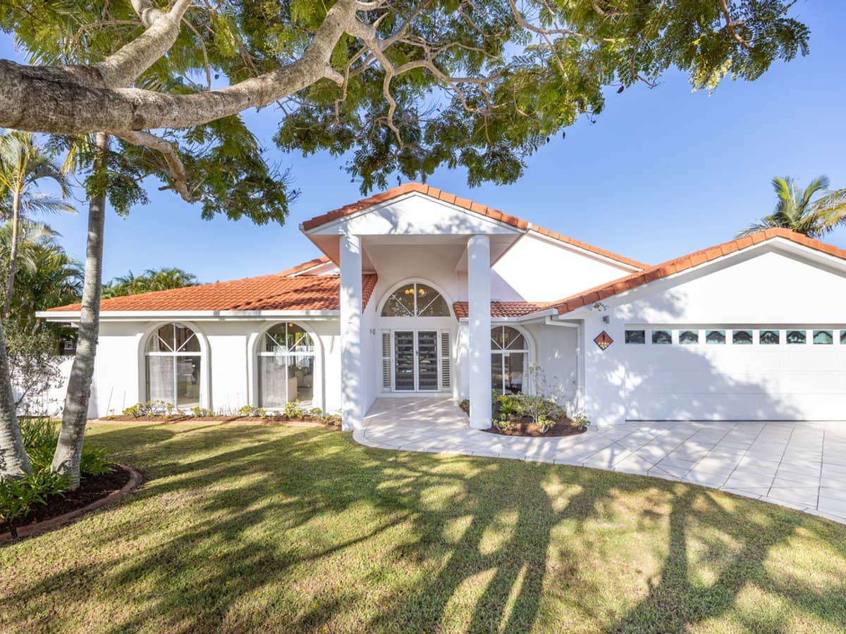 1 Julatten Drive, Robina - Thumbnail 1