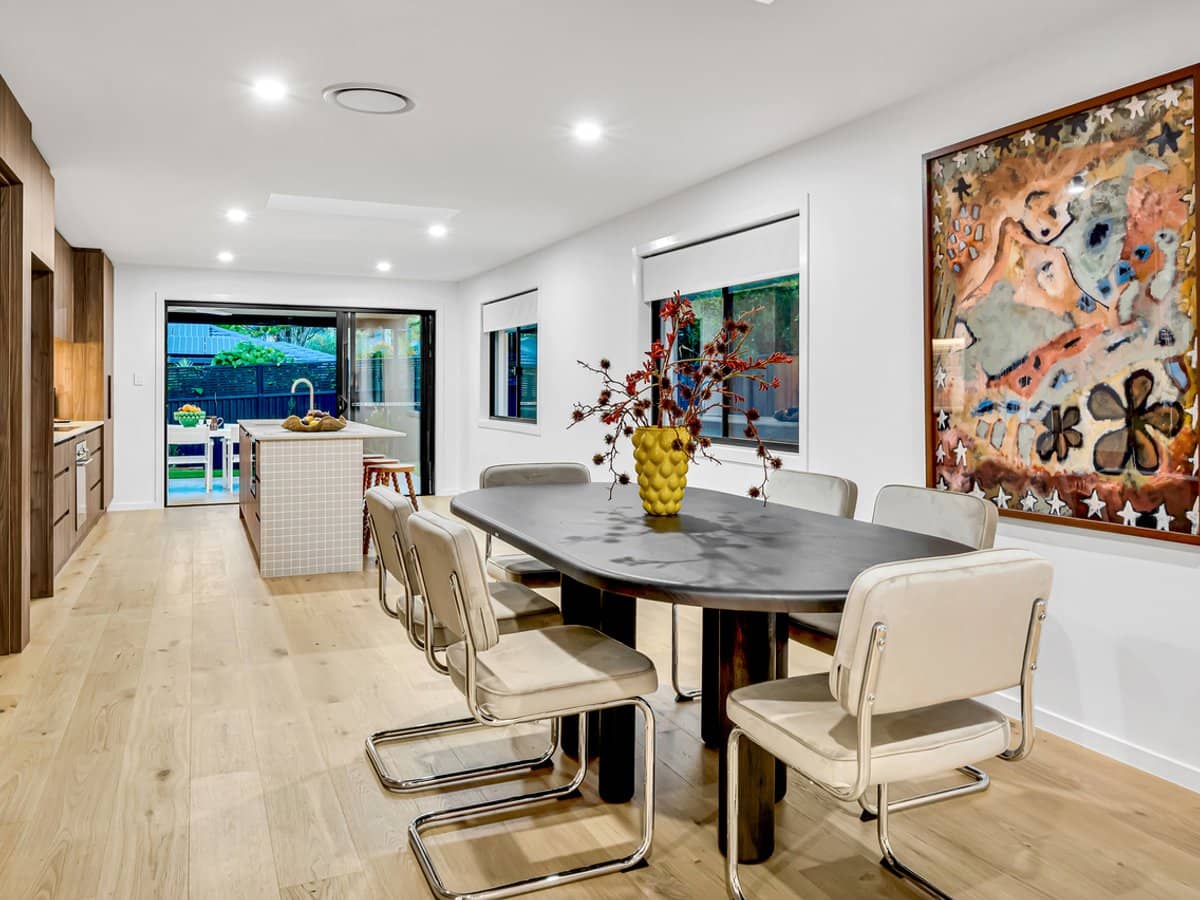 20 Allspice Drive, ASHMORE - Thumbnail 8