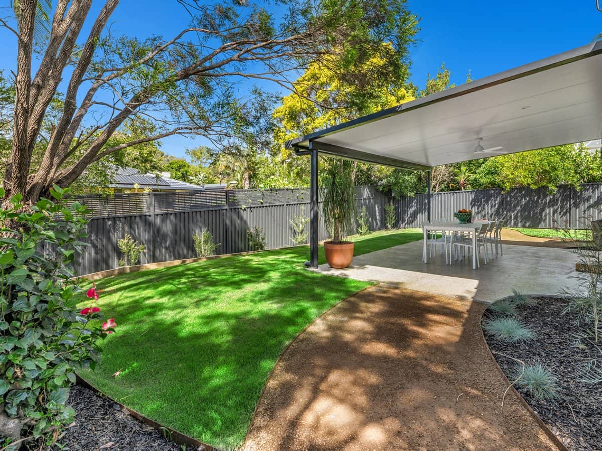 20 Allspice Drive, ASHMORE - Thumbnail 21